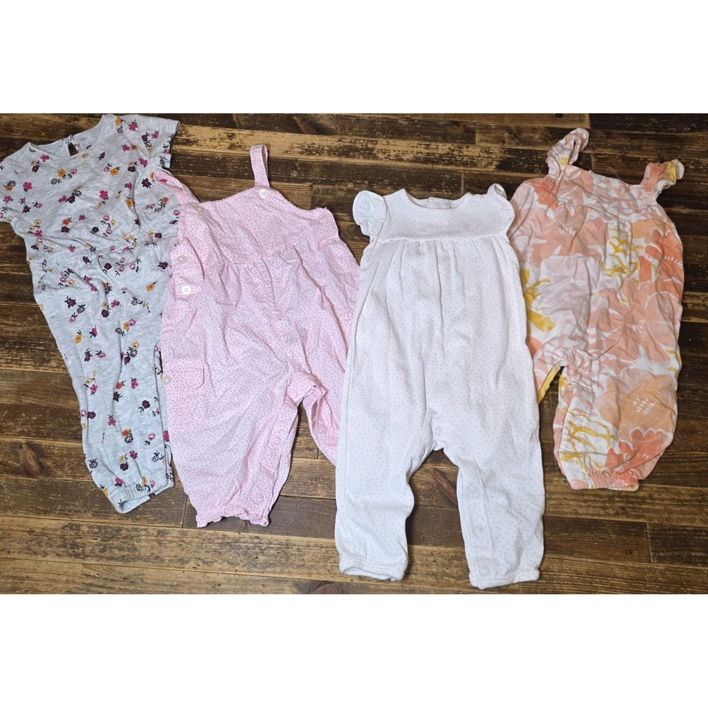 Baby Girl 6 Mo Bodysuit 4 pc Lot Rompers Tops Pastels One Piece Bundle